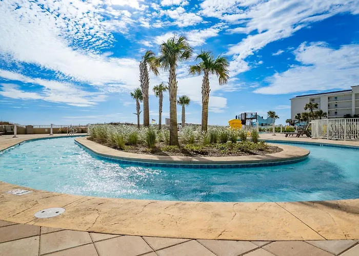 Phoenix Gulf Towers 805 Apartment