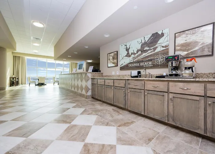 Phoenix Gulf Towers 805 Apartment *