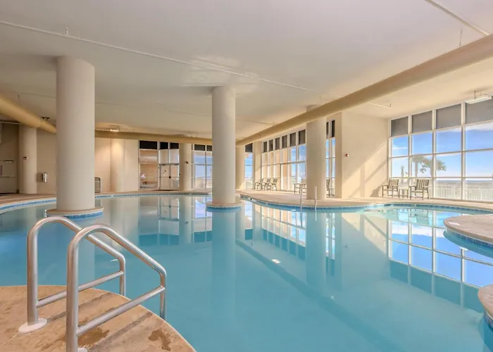 Phoenix Gulf Towers 805 Apartment