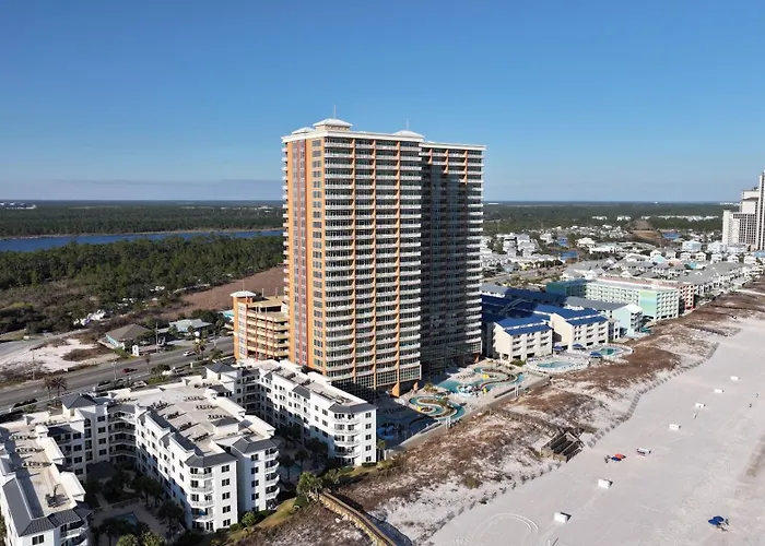 Phoenix Gulf Towers 805 Apartment