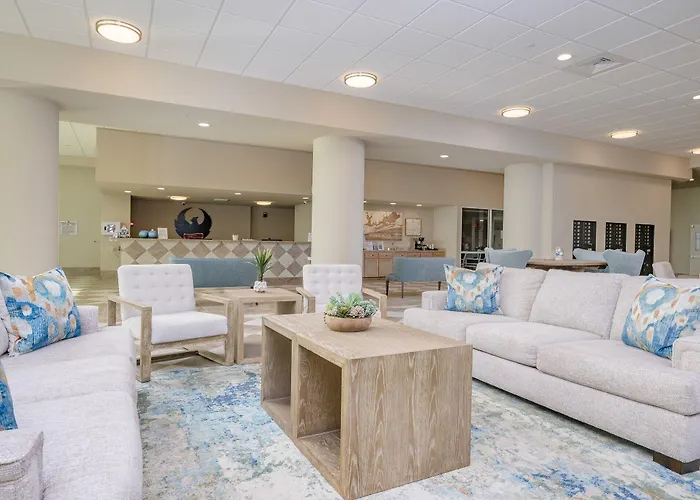 Phoenix Gulf Towers 805 Apartment